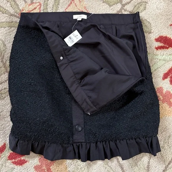 LOFT Black Button-Front Textured Mini Skirt with Ruffle Hem - Picture 4 of 4